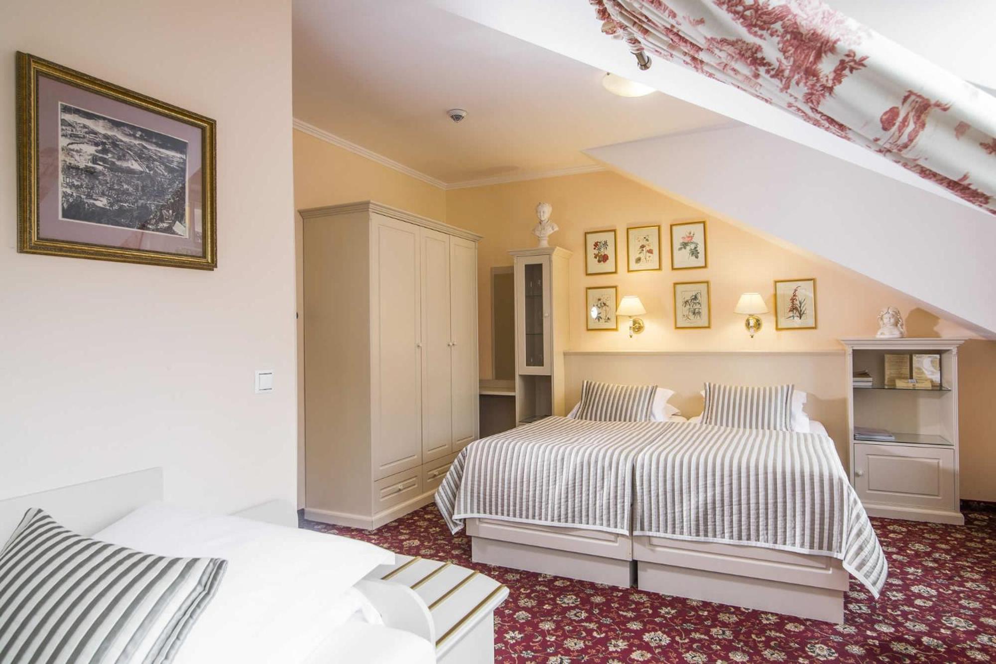 Karlsbad Grande Madonna Hotel Kültér fotó