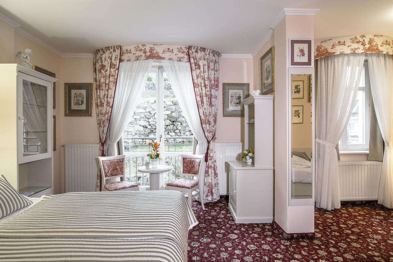 Karlsbad Grande Madonna Hotel Kültér fotó