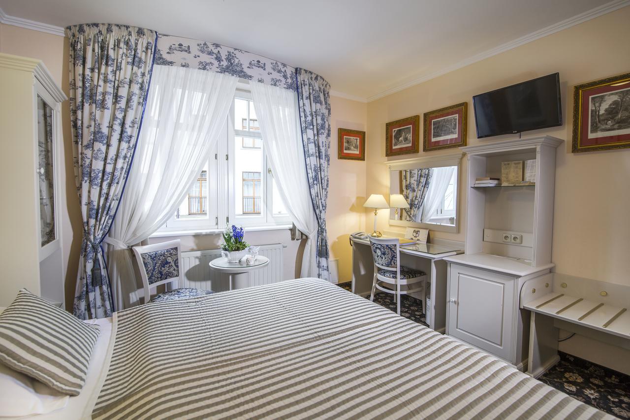 Karlsbad Grande Madonna Hotel Kültér fotó